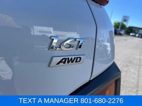 Used 2021 Hyundai Kona Ultimate w/ Winter Weather Package AWD/4WD image 5