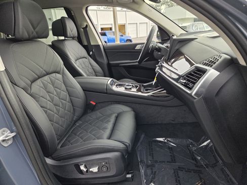 New 2027 BMW X7 xDrive40i w/ Executive Package AWD/4WD image 17