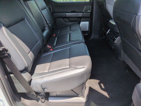 Used 2025 Ford F150 Lariat w/ Equipment Group 502A High AWD/4WD image 34