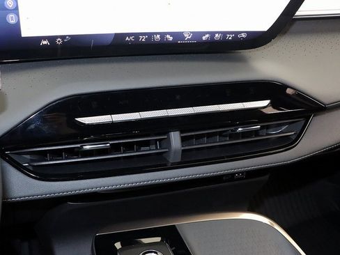 New 2026 Buick Enclave Avenir w/ Super Cruise Package image 22