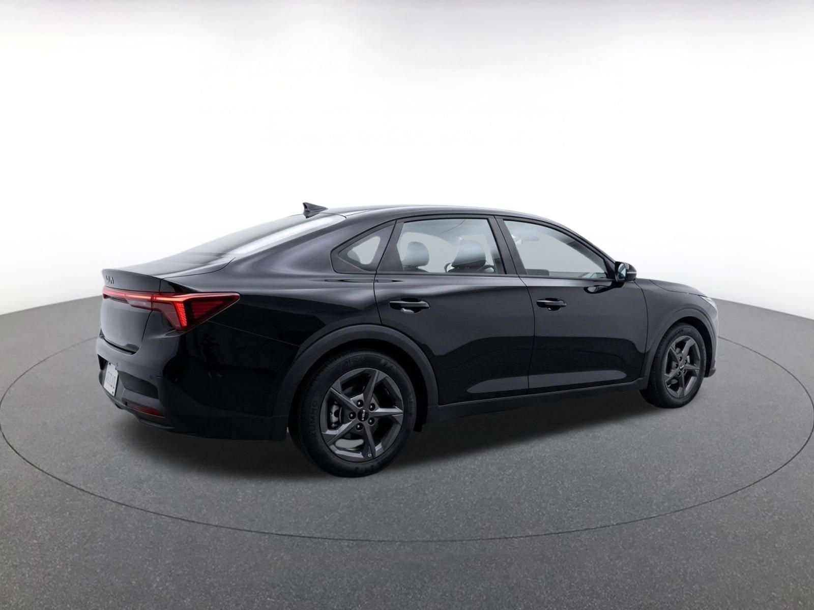 Used 2026 Kia K4 FWD image 8