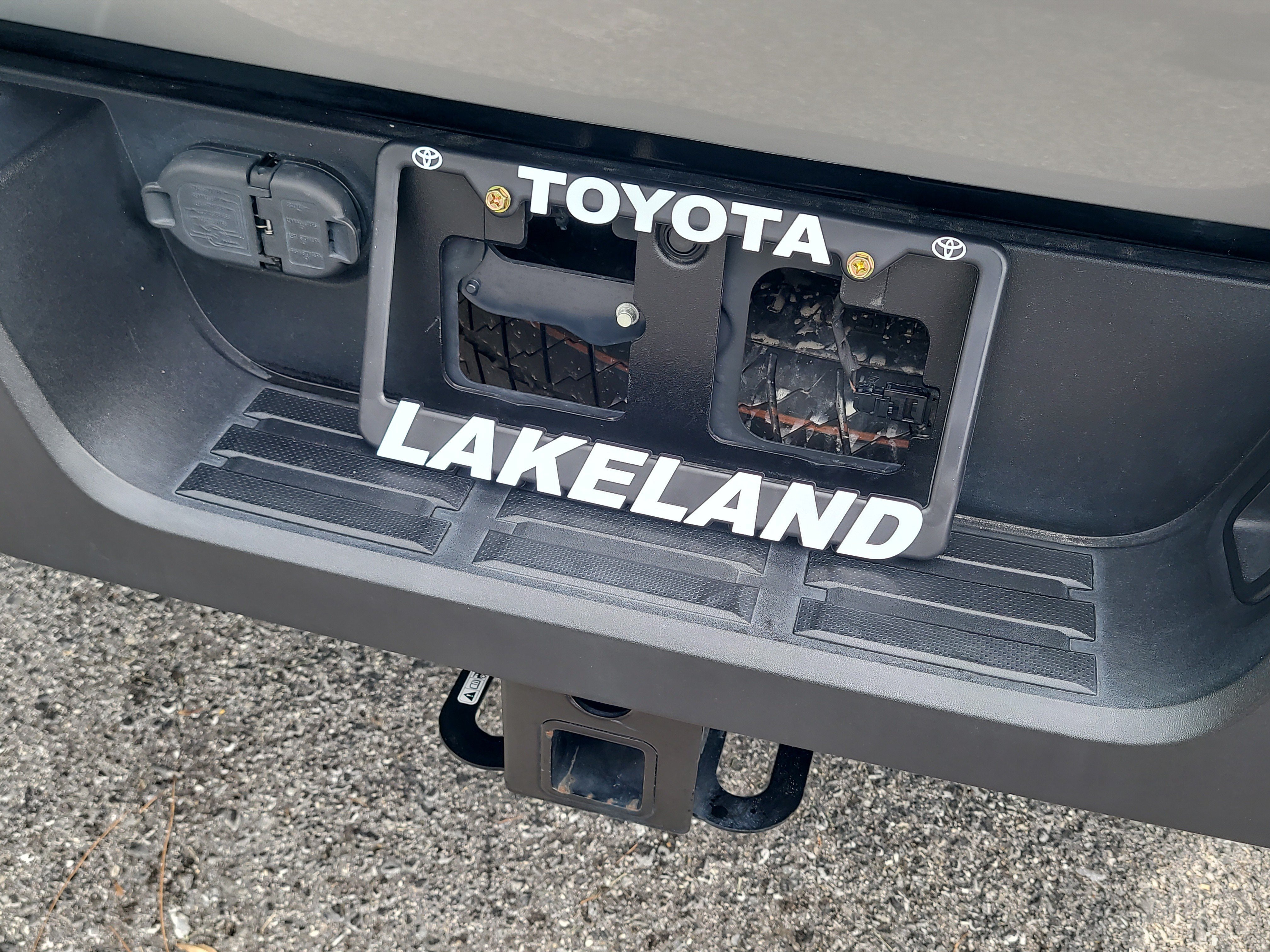 Certified 2024 Toyota Tacoma Limited w/ Limited Package (LT) AWD/4WD image 11