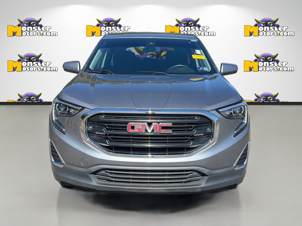 Used 2021 GMC Terrain SLE FWD image 2