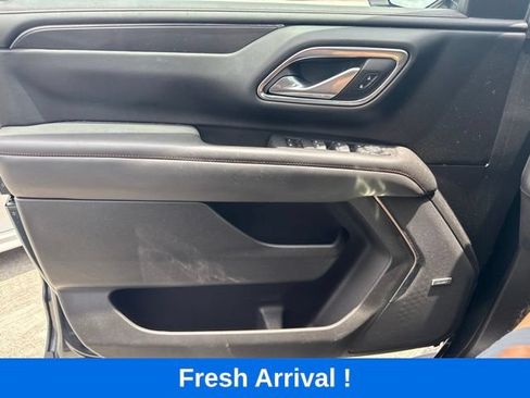 Used 2022 Chevrolet Tahoe RST w/ Luxury Package RWD image 14