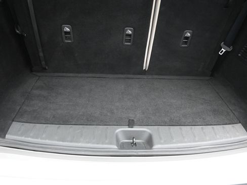 Used 2022 Nissan Pathfinder SL w/ SL Premium Package AWD/4WD image 13