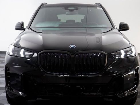 New 2026 BMW X5 xDrive50e w/ M Sport Package AWD/4WD image 22