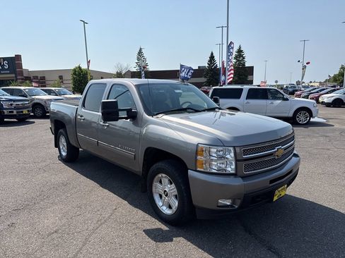 Used 2013 Chevrolet Silverado 1500 LTZ w/ LTZ Plus Package AWD/4WD image 4