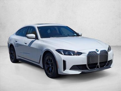 New 2026 BMW i4 eDrive40 w/ Premium Package RWD image 6