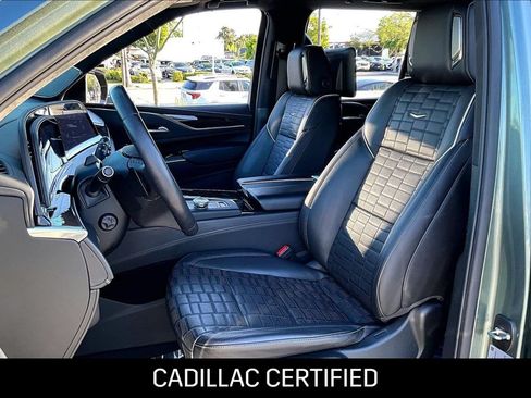 Used 2024 Cadillac Escalade Sport Platinum w/ Heavy-Duty Trailer Package AWD/4WD image 10
