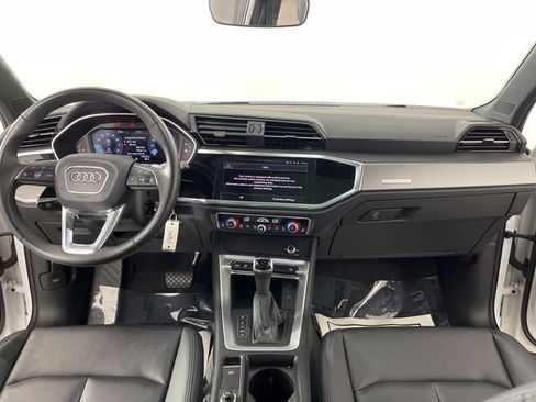 Used 2025 Audi Q3 2.0T Premium AWD/4WD image 38