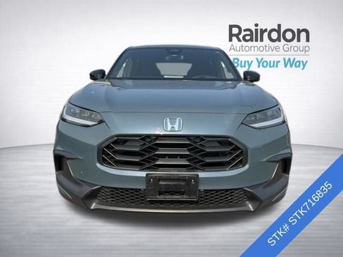 Used 2025 Honda HR-V Sport image 2