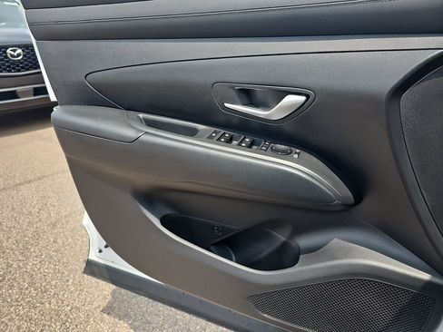 Certified 2025 Hyundai Tucson SEL AWD/4WD image 23
