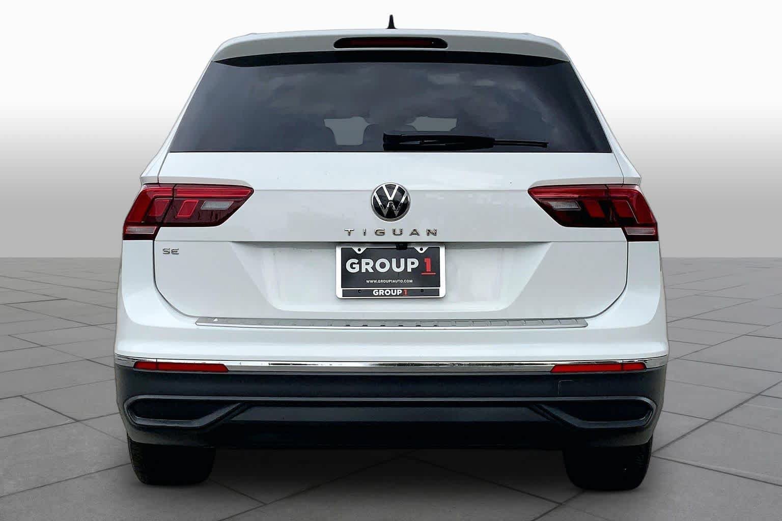 Used 2022 Volkswagen Tiguan SE FWD image 8