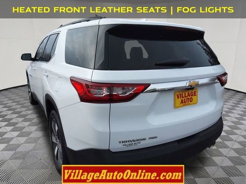 Used 2019 Chevrolet Traverse LT w/ LT Premium Package image 11