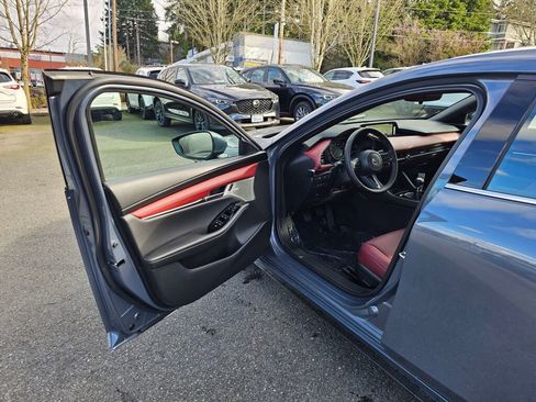 New 2026 MAZDA MAZDA3 2.5 S Hatchback w/ Premium Pkg FWD image 21