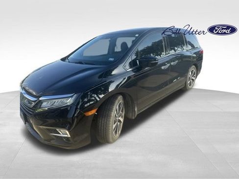Used 2019 Honda Odyssey Elite image 1