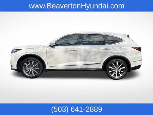 Used 2025 Acura MDX w/ Technology Package image 4