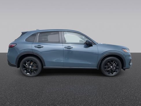 Used 2025 Honda HR-V Sport image 10