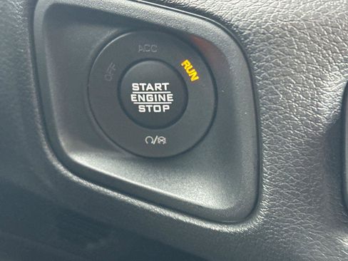 New 2026 Jeep Gladiator Sport image 18