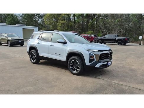 New 2026 Chevrolet Equinox ACTIV image 2