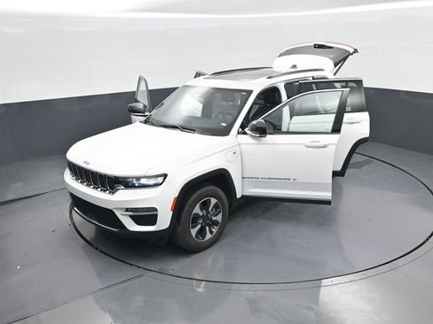 Used 2024 Jeep Grand Cherokee Limited 4xe AWD/4WD image 60