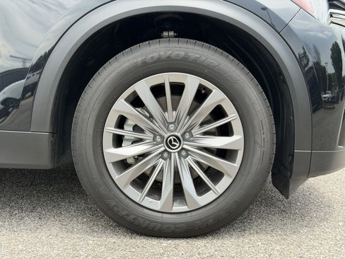Used 2025 MAZDA CX-90 Plug-In Hybrid w/ Preferred AWD/4WD image 13