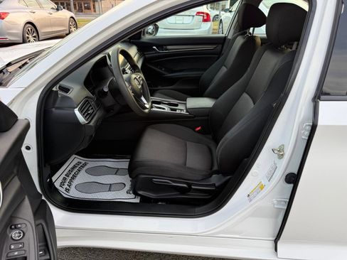 Used 2020 Honda Accord LX image 8
