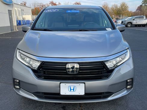 Certified 2024 Honda Odyssey EX-L image 9