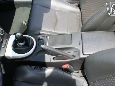 Used 2006 Nissan 350Z Touring RWD image 15