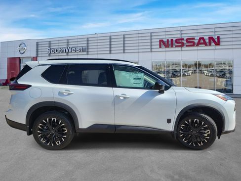 New 2026 Nissan Rogue Dark Armor FWD image 4