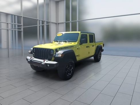 Used 2023 Jeep Gladiator Rubicon w/ Cold Weather Group AWD/4WD image 4