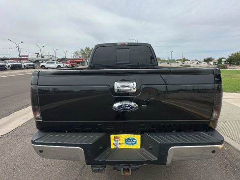 Used 2015 Ford F250 Lariat w/ Lariat Ultimate Package AWD/4WD image 4