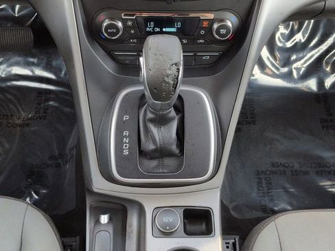 Used 2014 Ford Escape SE w/ Equipment Group 201A FWD image 19