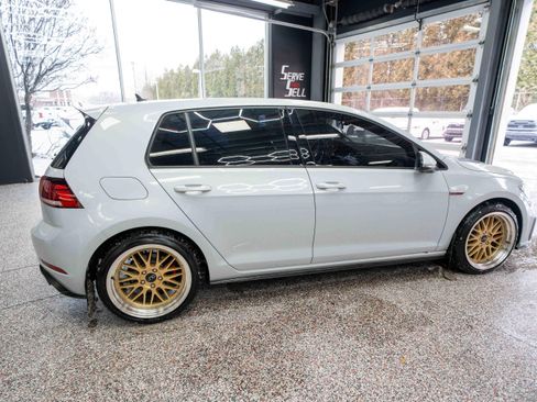 Used 2018 Volkswagen GTI S image 4