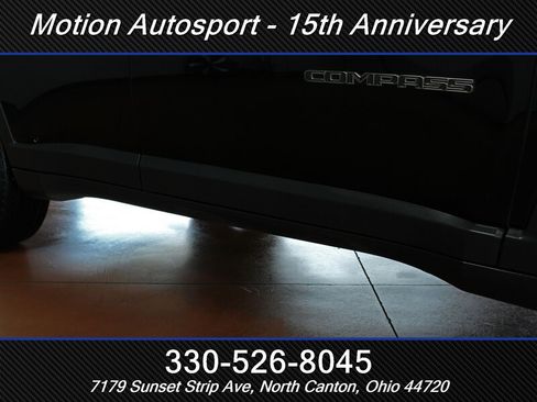 Used 2018 Jeep Compass Limited AWD/4WD image 35