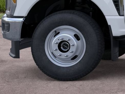 New 2026 Ford F350 XL AWD/4WD image 19