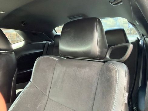 Used 2018 Dodge Challenger SXT Plus RWD image 18