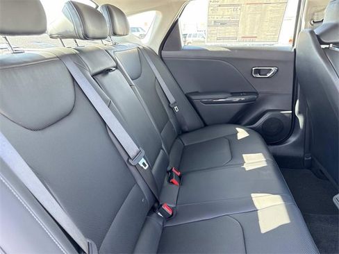 New 2026 Kia K4 EX image 16