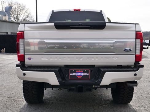 Used 2017 Ford F250 Platinum w/ Platinum Ultimate Package image 23