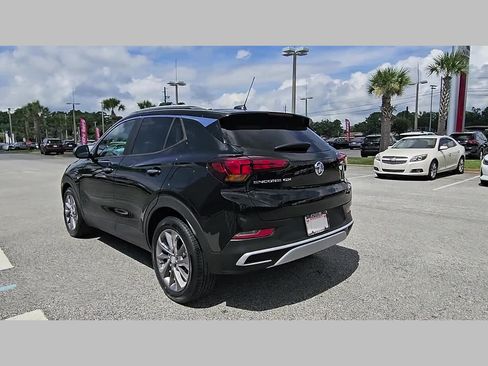 Used 2021 Buick Encore GX Select w/ Experience Buick Package FWD image 28