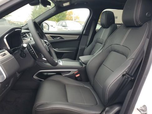 Used 2026 Jaguar F-PACE R-Dynamic S AWD/4WD image 17
