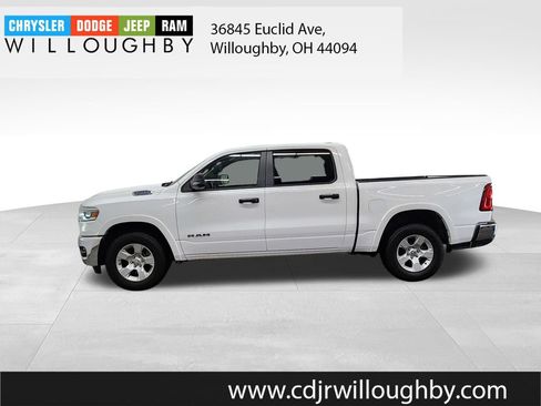 Used 2025 RAM 1500 Big Horn AWD/4WD image 5