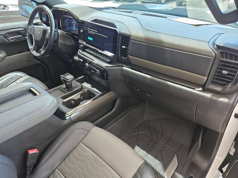 Certified 2022 Chevrolet Silverado 1500 ZR2 AWD/4WD image 28