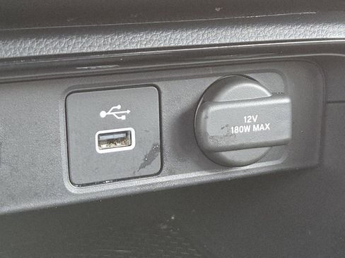 Used 2025 Honda CR-V LX image 5