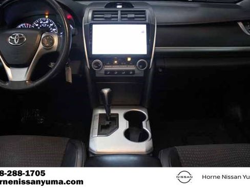 Used 2012 Toyota Camry SE image 12