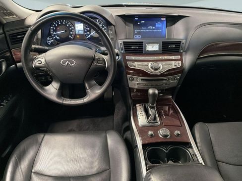 Used 2016 INFINITI Q70 L 3.7 RWD image 28
