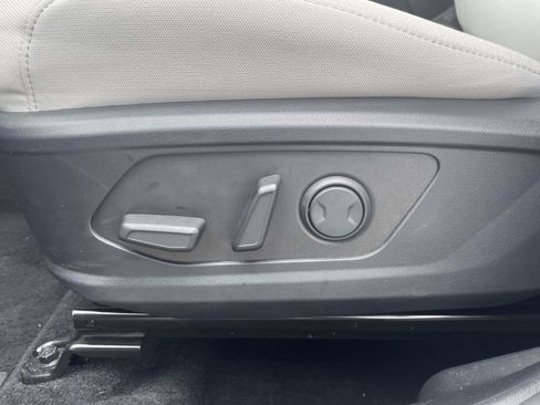 Used 2025 Hyundai Tucson SEL FWD image 47