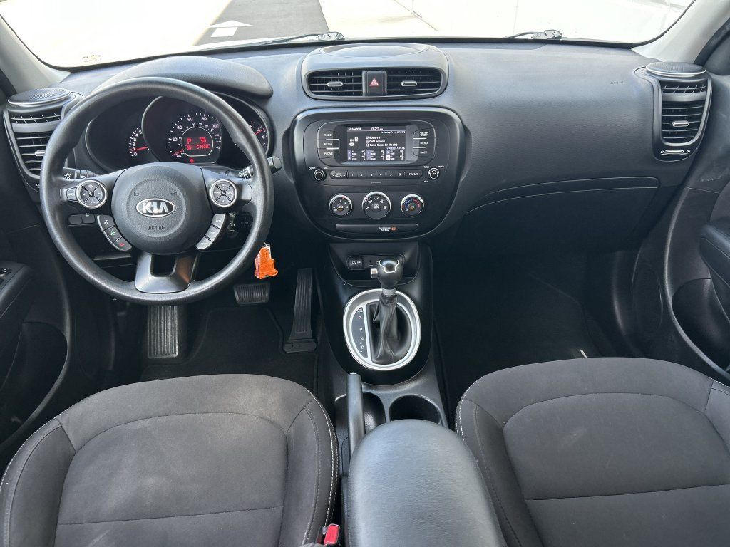 Used 2018 Kia Soul FWD image 15