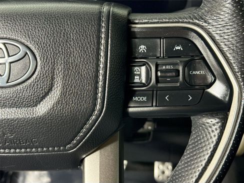 Certified 2024 Toyota Tacoma TRD Sport image 17