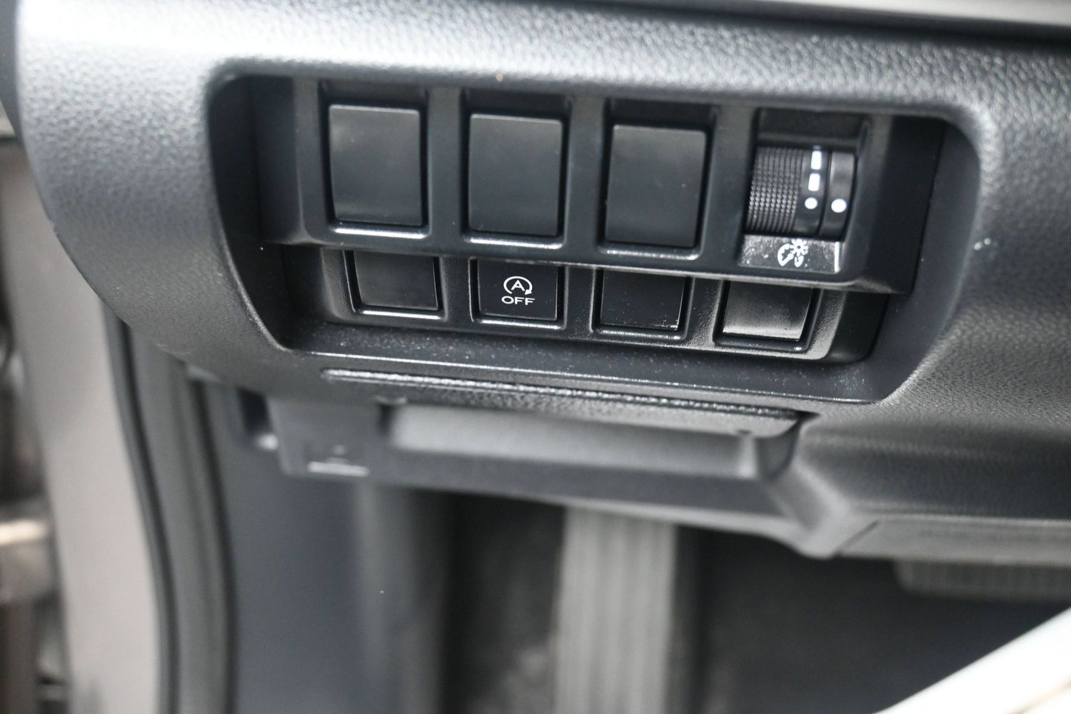 Used 2019 Subaru Forester Premium w/ All-Weather Package AWD/4WD image 19